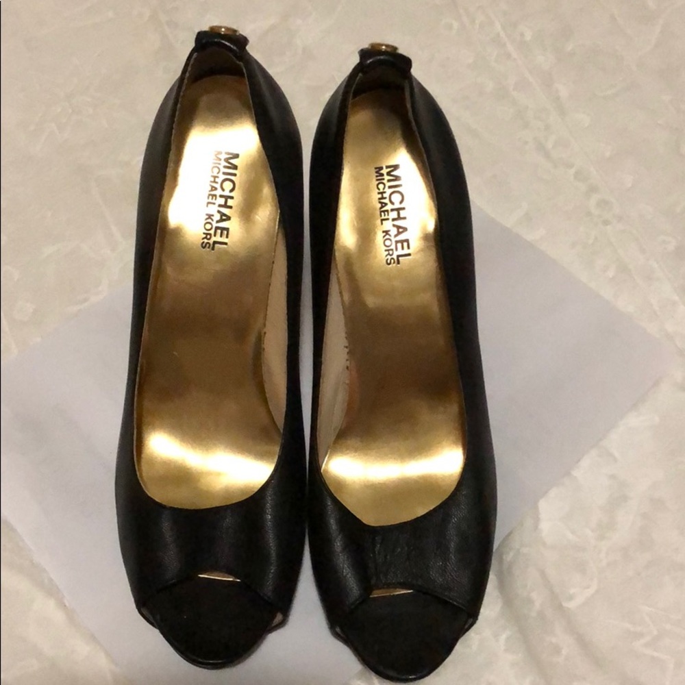 Black heels